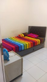 Kamar dengan tempat tidur uk 120x200